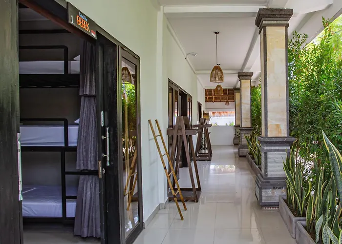 بيت شباب What The Duck Backpackers